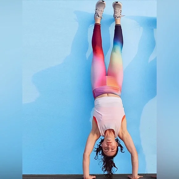 Athleta Love Proudly 7/8 Tights - Picture 2 of 9